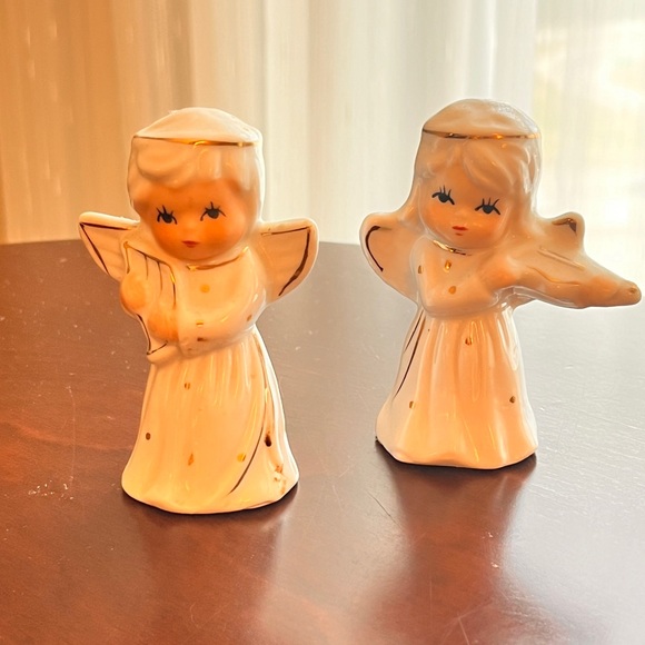 2 Vtg Artmark Originals Boy/Girl White Gown Ceramic Angels Musicians Christmas - Picture 9 of 9